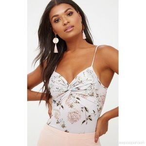 PRETTY LITTLE THING SLINKY FLORAL BODYSUIT SIZE 4